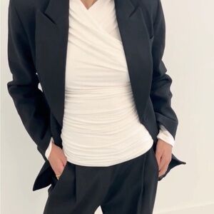 Re Ona NWT Ivory Nomi Ruched Blouse